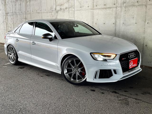 アウディ ＲＳ３