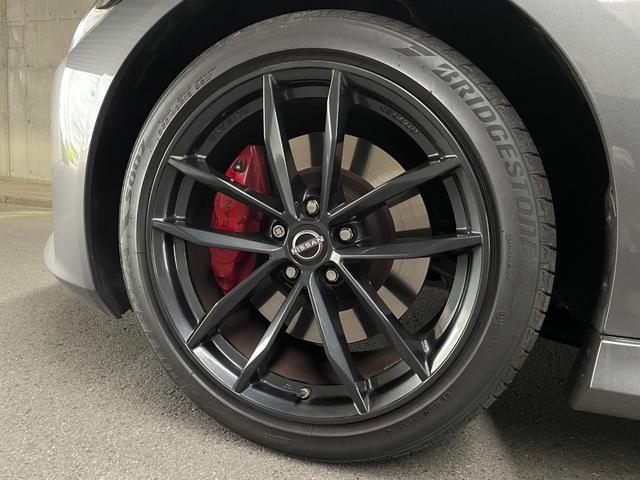 フェアレディZ バージョンST 6速マニュアル NISMOマフラー BOSEプレミアムサウンド 9インナビ フルセグTV バックカメラ ドラレコ ETC ハーフレザーパワーシート シートヒーター LEDヘッドライト 19インチ(26枚目)