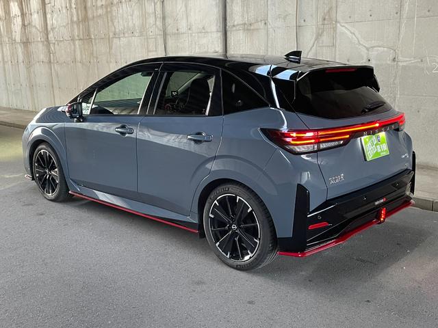オーラ ニスモ チューンドe-パワー4WD レカロシート NISMOスポーツリセッティング プロパイロット アラウンドビューモニター ワンオーナー 4WD 禁煙車 ドラレコ純正ナビ フルセグTV 純正17インチAW  シートヒーター LED(14枚目)
