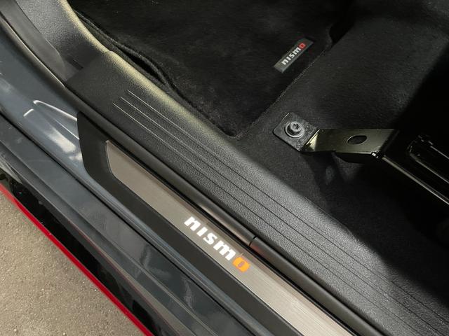 オーラ ニスモ チューンドe-パワー4WD レカロシート NISMOスポーツリセッティング プロパイロット アラウンドビューモニター ワンオーナー 4WD 禁煙車 ドラレコ純正ナビ フルセグTV 純正17インチAW  シートヒーター LED(50枚目)