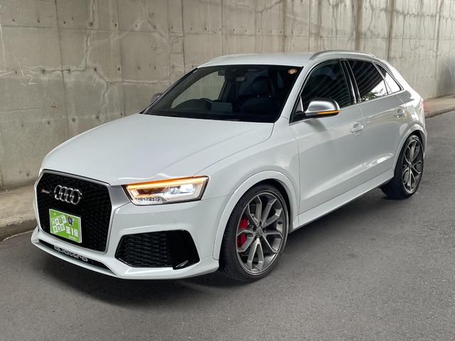 RS Q3 ベースグレード 20インチアルミ レッドキャリパー ダウンサス ローダウン HIDヘッドライト ブラックレザーパワーシート シートヒーター メーカナビフルセグTV バックカメラ ETC(10枚目)