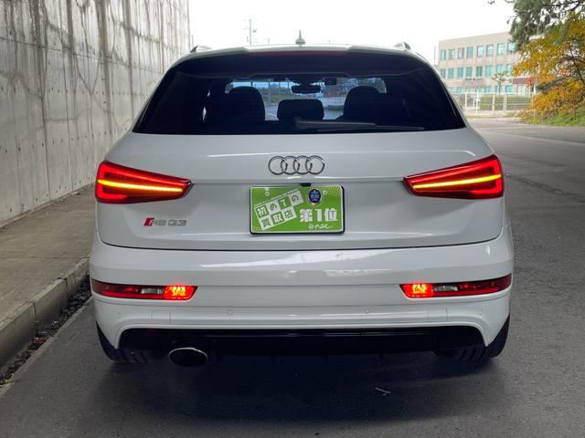 RS Q3 ベースグレード 20インチアルミ レッドキャリパー ダウンサス ローダウン HIDヘッドライト ブラックレザーパワーシート シートヒーター メーカナビフルセグTV バックカメラ ETC(14枚目)