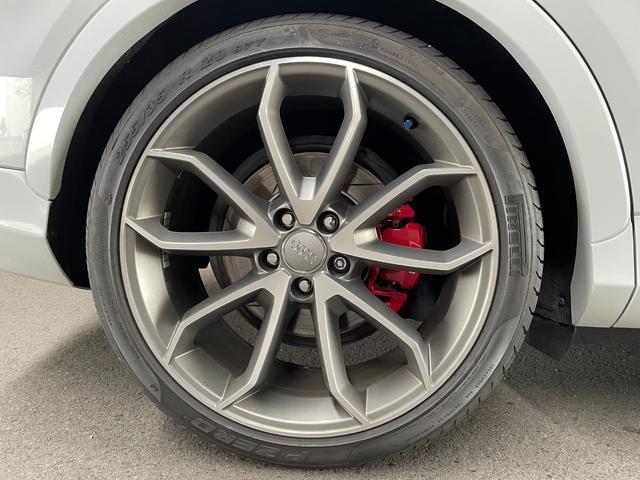 RS Q3 ベースグレード 20インチアルミ レッドキャリパー ダウンサス ローダウン HIDヘッドライト ブラックレザーパワーシート シートヒーター メーカナビフルセグTV バックカメラ ETC(21枚目)