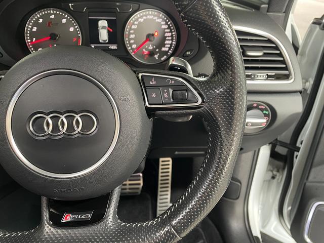 RS Q3 ベースグレード 20インチアルミ レッドキャリパー ダウンサス ローダウン HIDヘッドライト ブラックレザーパワーシート シートヒーター メーカナビフルセグTV バックカメラ ETC(29枚目)