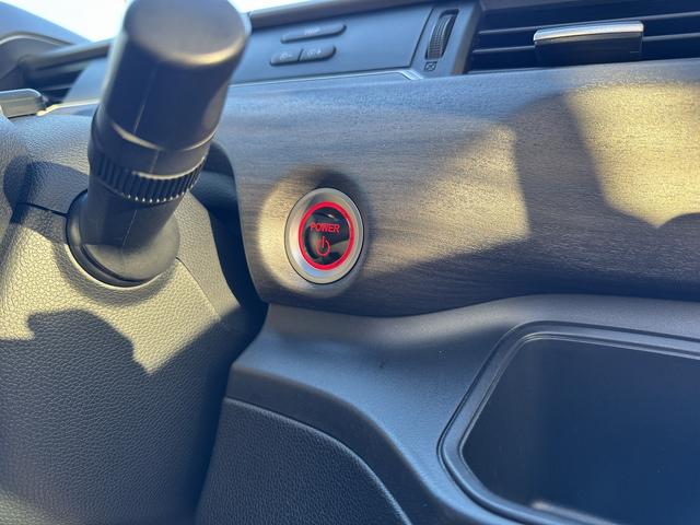 フリードハイブリッド ハイブリッド・EX ワンオーナー 両側パワスラ 純正15インチAW 純正ナビ フルセグTV バックカメラ 前後ドラレコ ETC スマートキープッシュスタート LEDヘッドライト ハーフレザーシート 禁煙車 ユーザー買取車(30枚目)