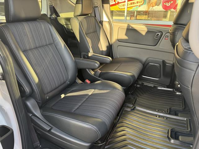 フリードハイブリッド ハイブリッド・EX ワンオーナー 両側パワスラ 純正15インチAW 純正ナビ フルセグTV バックカメラ 前後ドラレコ ETC スマートキープッシュスタート LEDヘッドライト ハーフレザーシート 禁煙車 ユーザー買取車(42枚目)