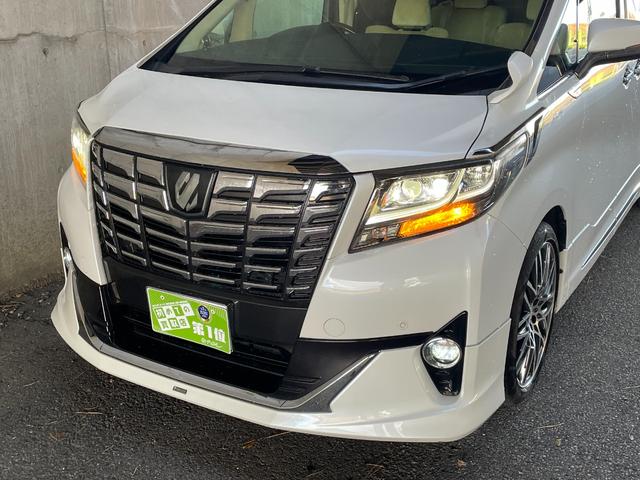 アルファード ２．５Ｇ　モデリスタエアロ　２０インチアルミホイール　純正ＳＤナビ・フルセグＴＶ　フリップダウンモニター　ハーフレザーパワーシート　プリクラッシュセーフティ　ドライブレコーダー　ＬＥＤヘッドライト　禁煙車（11枚目）