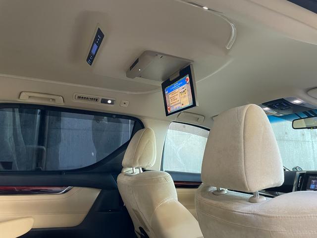 アルファード ２．５Ｇ　モデリスタエアロ　２０インチアルミホイール　純正ＳＤナビ・フルセグＴＶ　フリップダウンモニター　ハーフレザーパワーシート　プリクラッシュセーフティ　ドライブレコーダー　ＬＥＤヘッドライト　禁煙車（42枚目）