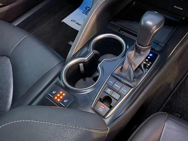 カムリ WSレザーパッケージ サンルーフ BBS19インチ ブリッツ車高調 ヘッドアップディスプレイ レザーパワーシート シートヒーター LEDヘッドライト LEDフォグライト スマートキープッシュスタート SDナビ・フルセグTV(33枚目)