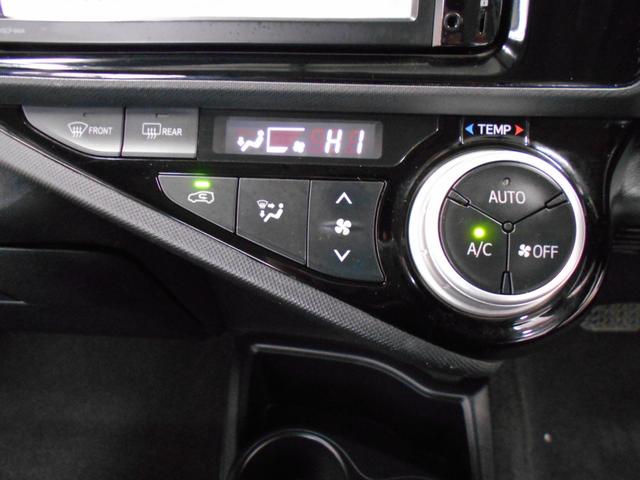 S 関東車 禁煙車 1オーナー プッシュスタート スマートキー2個 オートライト オートエアコン SDナビ TV CD DVD Bluetooth AUX(20枚目)