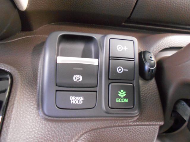 Ｎ－ＢＯＸ Ｌ　関東車　ホンダセンシング　ＬＥＤライト　クルーズコントロール　左パワースライドドア　シートヒーター　ナビ　ＢＴオーディオ　バックカメラ　ＥＴＣ（19枚目）