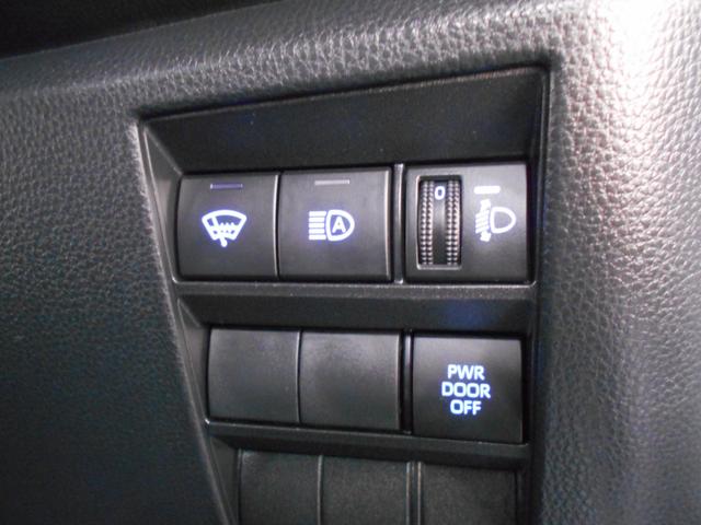 ノア Ｓ－Ｇ　両側パワースライド　ＬＥＤライト　クルーズコントロール　リヤエアコン　１０．５インチコネクティッドナビ　バックカメラ　ＥＴＣ２．０　ドラレコ　スマートキー２個（26枚目）