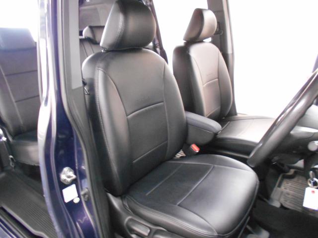 フリードスパイクハイブリッド ハイブリッド　ＨＩＤヘッドライト　シートカバー　両側手動スライドドア　社外ナビ　フルセグＴＶ　バックカメラ　ＥＴＣ　３６０°ドラレコ（12枚目）