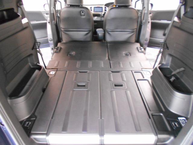 フリードスパイクハイブリッド ハイブリッド　ＨＩＤヘッドライト　シートカバー　両側手動スライドドア　社外ナビ　フルセグＴＶ　バックカメラ　ＥＴＣ　３６０°ドラレコ（15枚目）