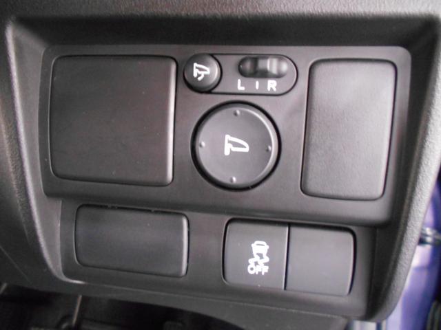 フリードスパイクハイブリッド ハイブリッド　ＨＩＤヘッドライト　シートカバー　両側手動スライドドア　社外ナビ　フルセグＴＶ　バックカメラ　ＥＴＣ　３６０°ドラレコ（28枚目）