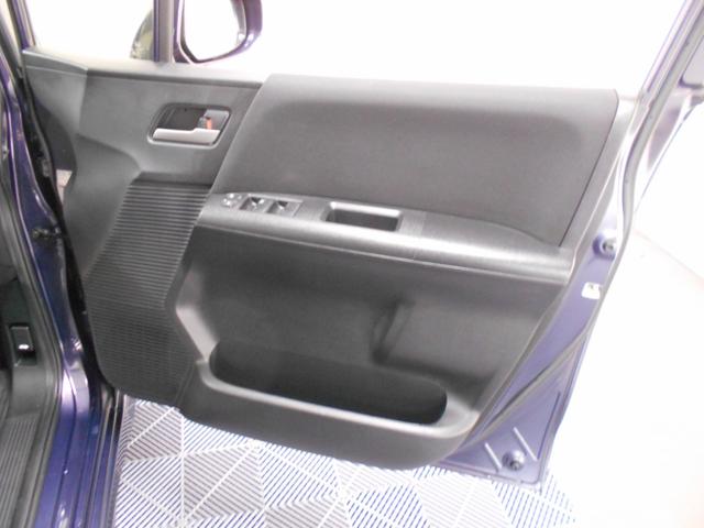 フリードスパイクハイブリッド ハイブリッド　ＨＩＤヘッドライト　シートカバー　両側手動スライドドア　社外ナビ　フルセグＴＶ　バックカメラ　ＥＴＣ　３６０°ドラレコ（30枚目）