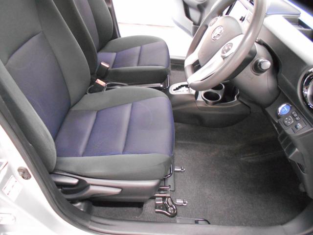 アクア S プッシュスタート スマートキー2個 フォグランプ ナビ フルセグTV BTオーディオ バックカメラ ETC(11枚目)