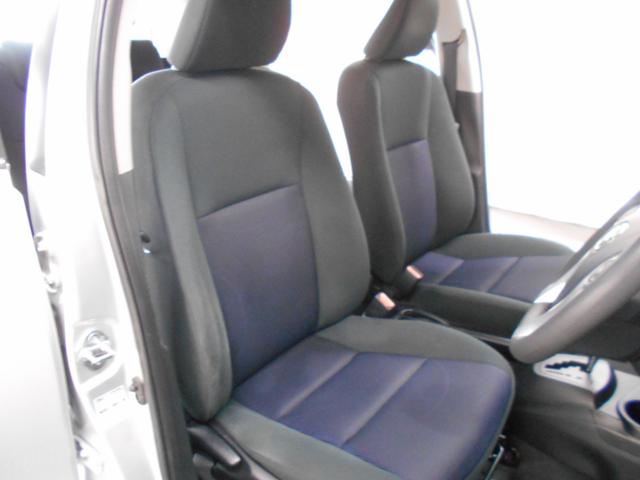 アクア S プッシュスタート スマートキー2個 フォグランプ ナビ フルセグTV BTオーディオ バックカメラ ETC(12枚目)