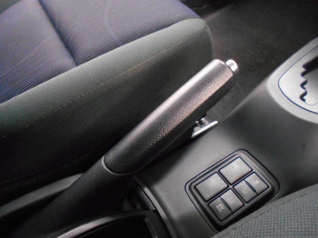 アクア S プッシュスタート スマートキー2個 フォグランプ ナビ フルセグTV BTオーディオ バックカメラ ETC(18枚目)