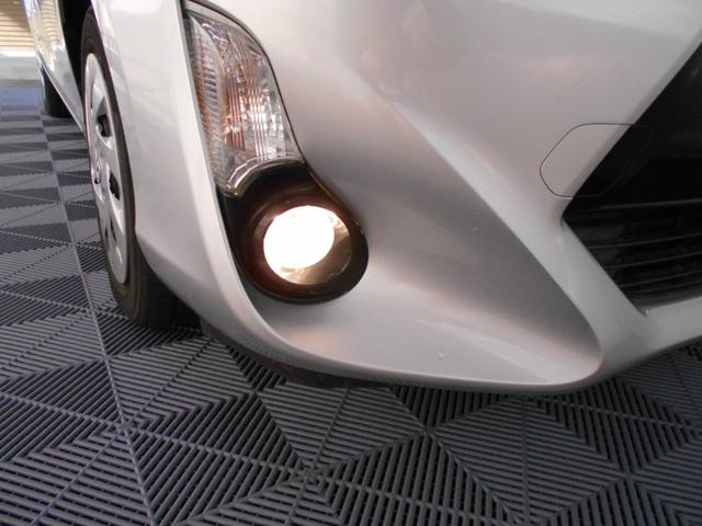 アクア S プッシュスタート スマートキー2個 フォグランプ ナビ フルセグTV BTオーディオ バックカメラ ETC(40枚目)