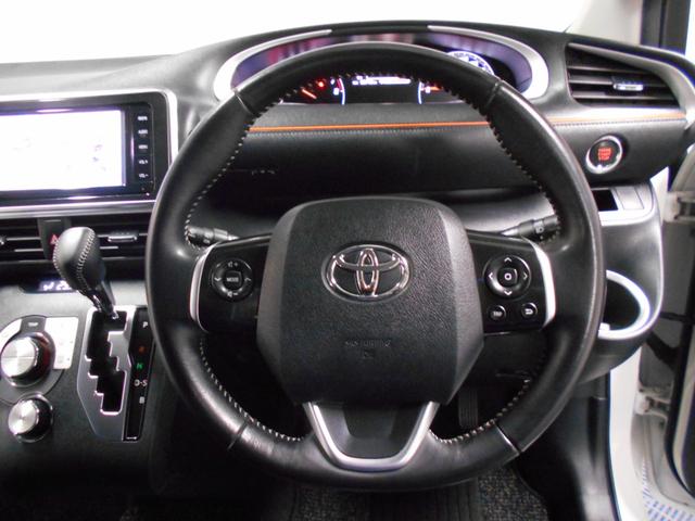 シエンタ G フリップダウンモニター 前後ドラレコ 両側パワースライド LEDライト フォグランプ ナビ TV BTオーディオ バックカメラ ETC スマートキー2個(17枚目)