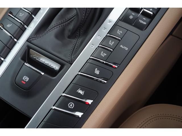 マカン マカン PDK 4WD パノラマルーフ パワステ+ 席ヒーター(25枚目)