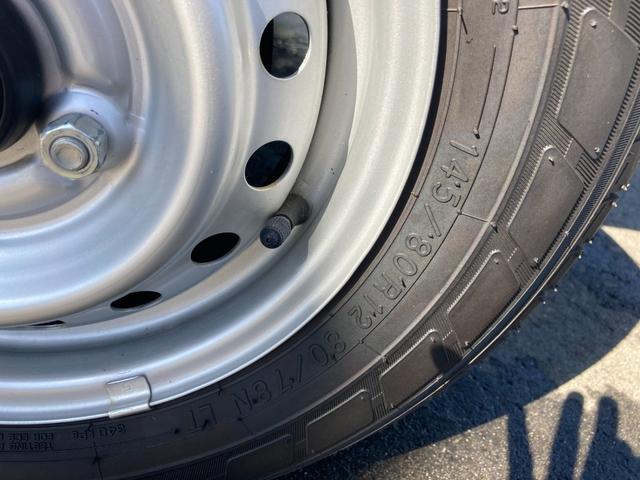 ミニキャブバン M 4WD 4AT 両側スライドドア アイドリングストップ オートライト ABS ESC エアコン パワーステアリング 運転席エアバッグ 助手席エアバッグ FM/AMラジオ フロアマット バイザー 記録簿(38枚目)