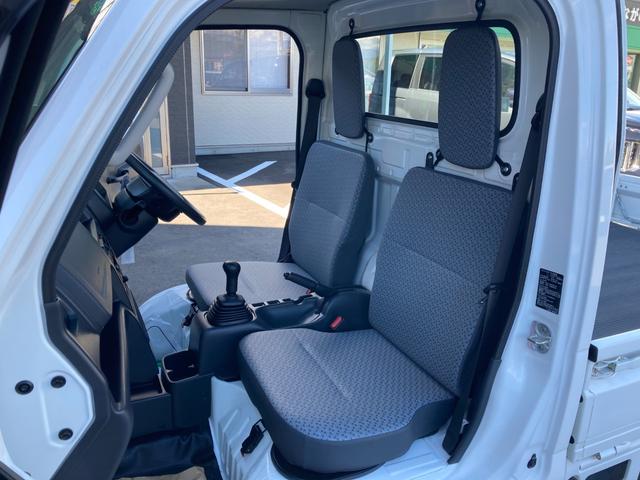 NT100クリッパートラック DX 4WD 5MT フロントドライブレコーダー エアコン パワーステアリング 運転席エアバッグ 助手席エアバッグ 記録簿 3枚リーフスプリング 取扱説明書 メンテナンスノート テールゲートチェーン 荷台マット(16枚目)