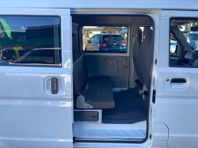 エブリイ PA 4WD 両側スライドドア クリアランスソナー オートライト 届出済未使用車 4A/T ABS ESC エアバック 衝突安全ボディ エアコン パワーステアリング ルーフコンソール LEDルームランプ(33枚目)