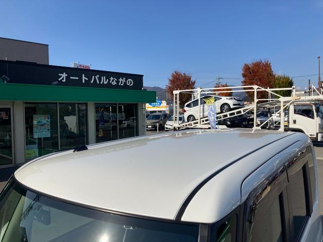 タント カスタムRS スマートセレクションSA 4WD 純正8インチナビ バックカメラ フロントドライブレコーダー 両側電動スライドドア スマートアシスト オートライト LEDヘッドランプ スマートキー スペアキー エコアイドル 後席サンシェード(9枚目)