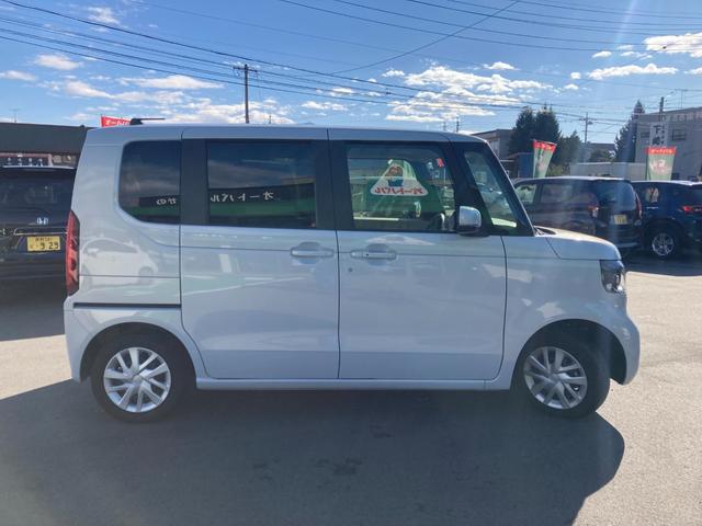 N-BOX ベースグレード 2WD 左右パワースライドドア オーディオレス バックカメラ クリアランスソナー ホンダセンシング アダプティブクルーズコントロール レーンキープアシスト オートハイビーム LEDヘッドランプ スマートキー スペアキー(4枚目)