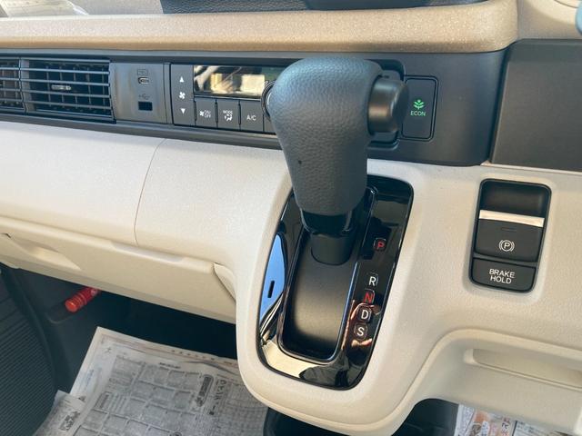 N-BOX ベースグレード 2WD 左右パワースライドドア オーディオレス バックカメラ クリアランスソナー ホンダセンシング アダプティブクルーズコントロール レーンキープアシスト オートハイビーム LEDヘッドランプ スマートキー スペアキー(29枚目)