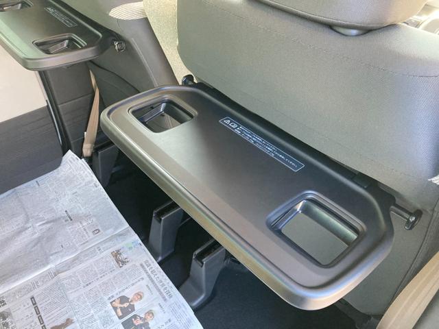 N-BOX ベースグレード 2WD 左右パワースライドドア オーディオレス バックカメラ クリアランスソナー ホンダセンシング アダプティブクルーズコントロール レーンキープアシスト オートハイビーム LEDヘッドランプ スマートキー スペアキー(41枚目)