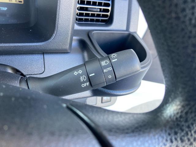 サンバートラック TBスマートアシスト 4WD 長野県限定車 5M/T リヤデフロック LEDヘッドランプ/フォグランプ メッキミラーカバー 4枚リーフスプリング SAIIIt クリアランスソナー ETC ナビ TV オートライト ABS ESC CD USB(21枚目)