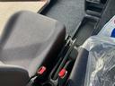 L 4WD 届出済未使用車 バックアイカメラ・スズキコネクト対応通信機装着車 クリアランスソナー レーンアシスト 衝突被害軽減システム オートライト 電動格納ミラー 前席左右シートヒーター CVT ABS オーディオレス(26枚目)
