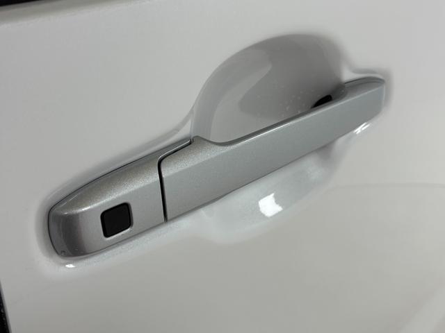 タント Ｘ　ＣＤチューナー　シートヒーター　ＣＶＴ　　オートライト　オートエアコン　片側電動スライドドア　ＬＥＤヘッドランプ（28枚目）
