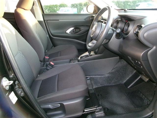 ヤリスクロス ハイブリッドG 衝突被害軽減システム ドラレコ バックカメラ LEDヘッドランプ スマートキー ハイブリッド 記録簿 オートクルーズコントロール(10枚目)