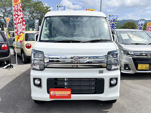 エブリイワゴン ＰＺターボスペシャル　ハイルーフ　４ＷＤ　届出済未使用車　両側スライド　クリアランスソナー　衝突被害軽減システム　ＬＥＤヘッドランプ　スマートキー　アイドリングストップ　電動格納ミラー　シートヒーター　ベンチシート　ＣＶＴ　盗難防止（3枚目）