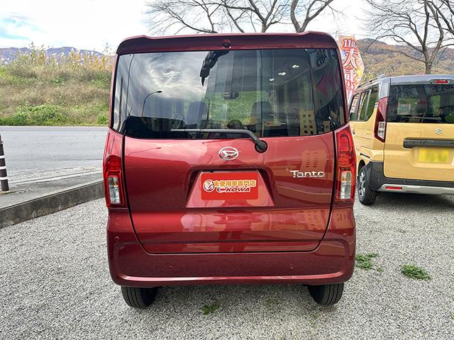 タント Ｌ　４ＷＤ　届出済未使用車　両側スライドドア　クリアランスソナー　衝突被害軽減システム　ＬＥＤヘッドランプ　スマートキー　アイドリングストップ　電格ミラー　ＣＶＴ　盗難防止　ＡＢＳ　ＥＳＣ　衝突安全ボディ（5枚目）