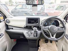 まずは気軽にお問合せ・お見積りお待ちしております。じっくり現車確認して頂けるよう、ご準備を致します！ 2