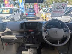 お車の知識がなくても大丈夫です！皆様のご来店をスタッフ一同、心よりお待ちしております。 5