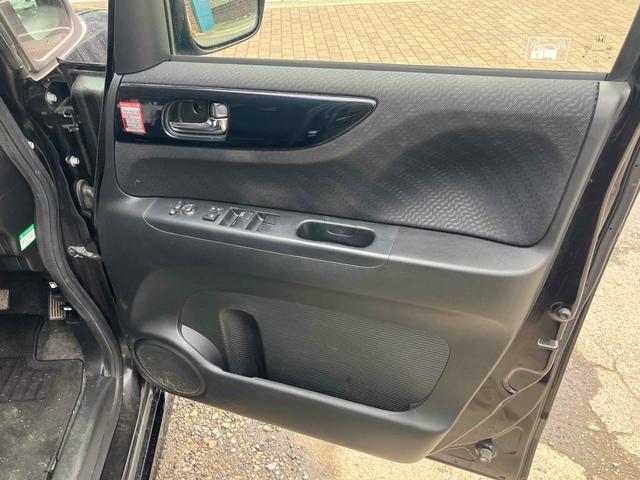 N-BOXカスタム G・Lパッケージ バックカメラ 両側電動スライドドア オートライト HID スマートキー アイドリングストップ 電動格納ミラー ベンチシート CVT 盗難防止システム ABS ESC アルミホイール エアコン(22枚目)