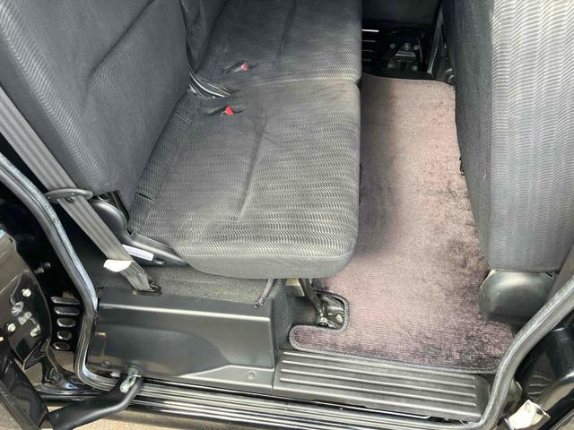 バモス Ｌ・スタイリッシュパッケージ　４ＷＤ　両側スライドドア　キーレスエントリー　ＡＴ　ＡＢＳ　ＣＤ　ＭＤ　ミュージックプレイヤー接続可　アルミホイール　衝突安全ボディ　エアコン　パワーステアリング　パワーウィンドウ（11枚目）