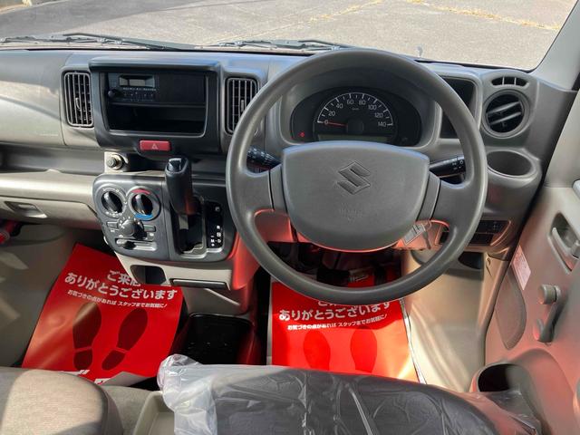 エブリイ ＰＡリミテッド　４ＷＤ　両側スライドドア　キーレス　ライトレベライザー　ＡＴ　盗難防止システム　ＡＢＳ　衝突安全ボディ　エアコン　パワーステアリング（2枚目）