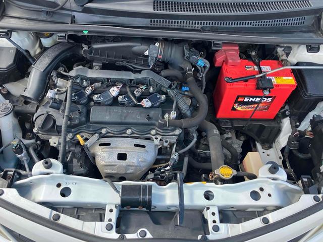 ヴィッツ Ｆ　４ＷＤ　ＥＴＣ　ナビＴＶ　アルミホイール　キーレス　エンジンスターター　電動格納ミラー　ＣＶＴ　衝突安全ボディ　ＡＢＳ　ＣＤ　取扱説明書　リアワイパー　ライトレベライザー（19枚目）