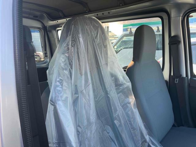 ハイゼットカーゴ DX 4WD 5MT 両側スライドドア キーレスエントリー エアコン パワーステアリング パワーウィンドウ 運転席エアバッグ 助手席エアバッグ(10枚目)
