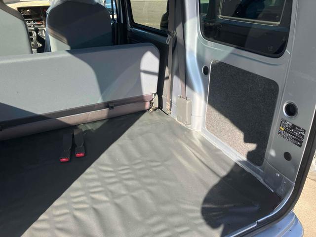 ハイゼットカーゴ DX 4WD 5MT 両側スライドドア キーレスエントリー エアコン パワーステアリング パワーウィンドウ 運転席エアバッグ 助手席エアバッグ(25枚目)