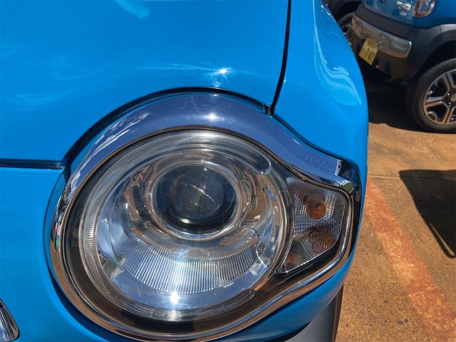 ハスラー Xターボ iストップ デュアルカメラブレーキサポート 運転席側シートヒーター エアコン キーフリー 運転席エアバッグ 4WD パワーステアリング フルフラット ABS 衝突安全ボディ スマートキ セキュリティー(3枚目)