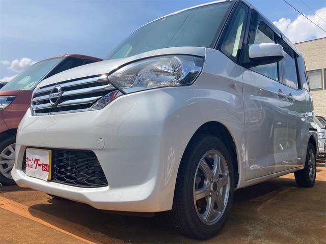 デイズルークス Ｓ　エコモード　助手席エアバック　寒冷地仕様車　ＡＣ　運転席エアバッグ　リモコンキー　フルフラット　ＡＢＳ　衝突安全ボディ　パワステ　４ＷＤ　シートヒーター　ベンチ　全席パワーウインドウ（2枚目）