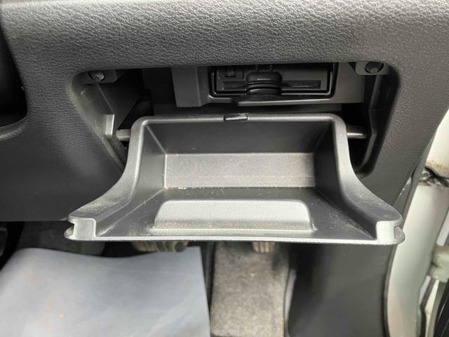 セレナ ハイウェイスター 4WD ドライブレコーダー ETC 全周囲カメラ ナビ TV クリアランスソナー オートクルーズコントロール パークアシスト 衝突被害軽減システム 両側電動スライドドア オートライト スマートキー(47枚目)